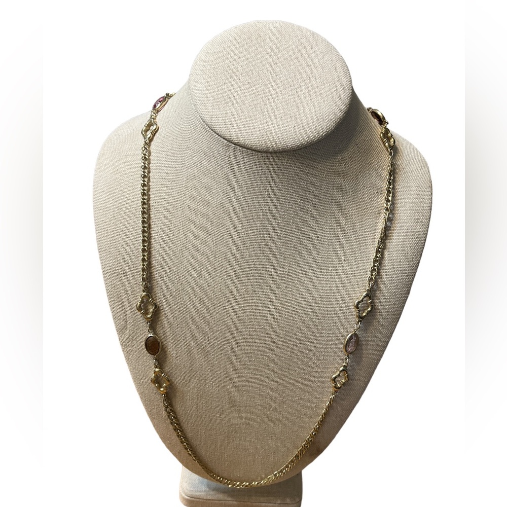 Avon Silver Tone Necklace